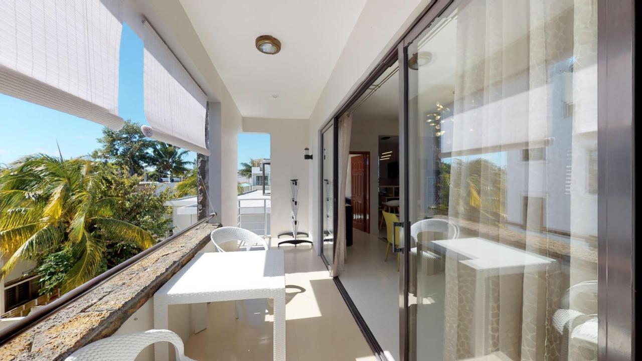 Ferienwohnung Penthouse - Private Roof Terrace - Sea & Mountain View Grand Baie Exterior foto