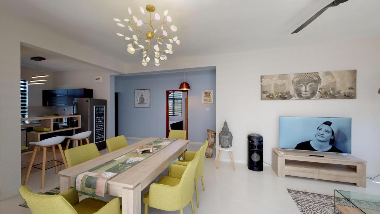 Ferienwohnung Penthouse - Private Roof Terrace - Sea & Mountain View Grand Baie Exterior foto