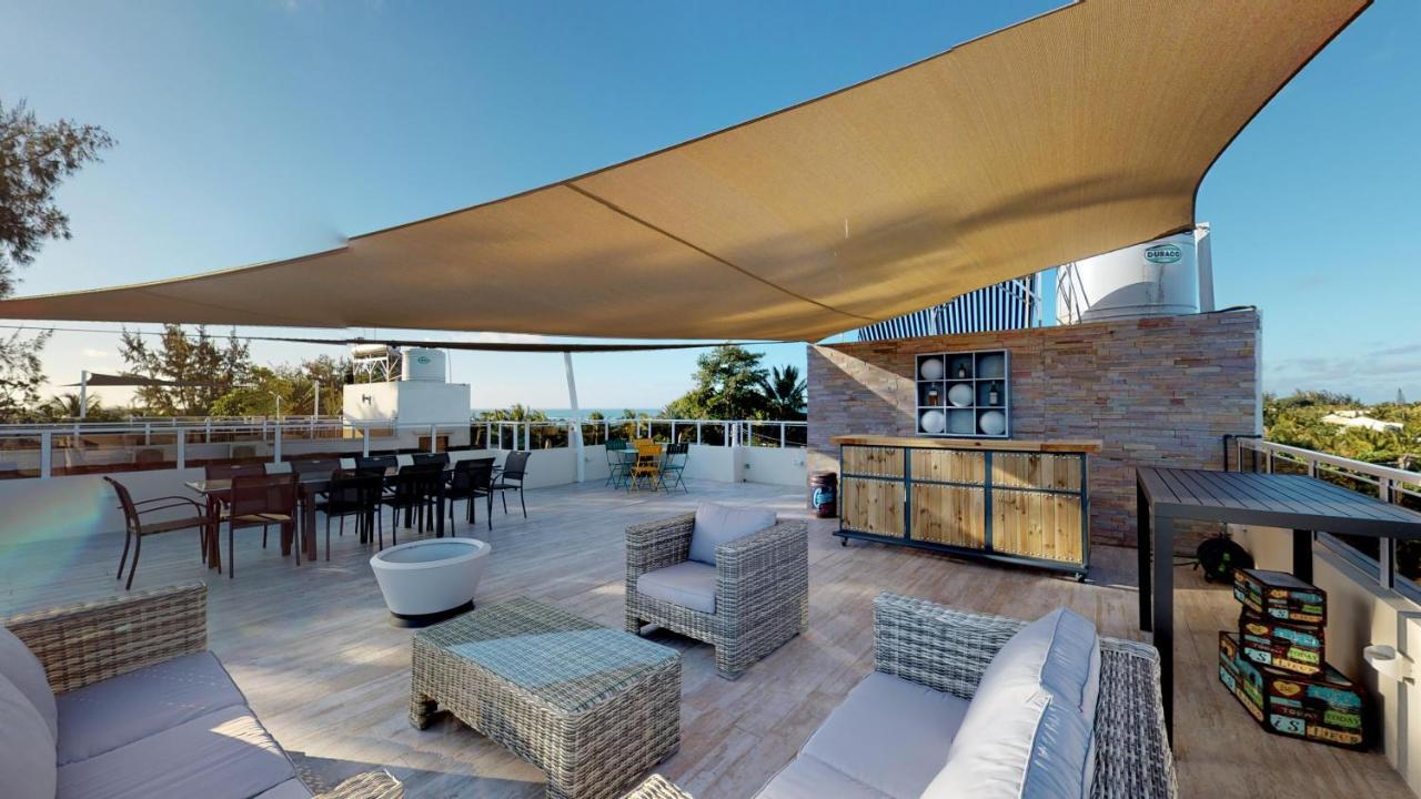 Ferienwohnung Penthouse - Private Roof Terrace - Sea & Mountain View Grand Baie Exterior foto