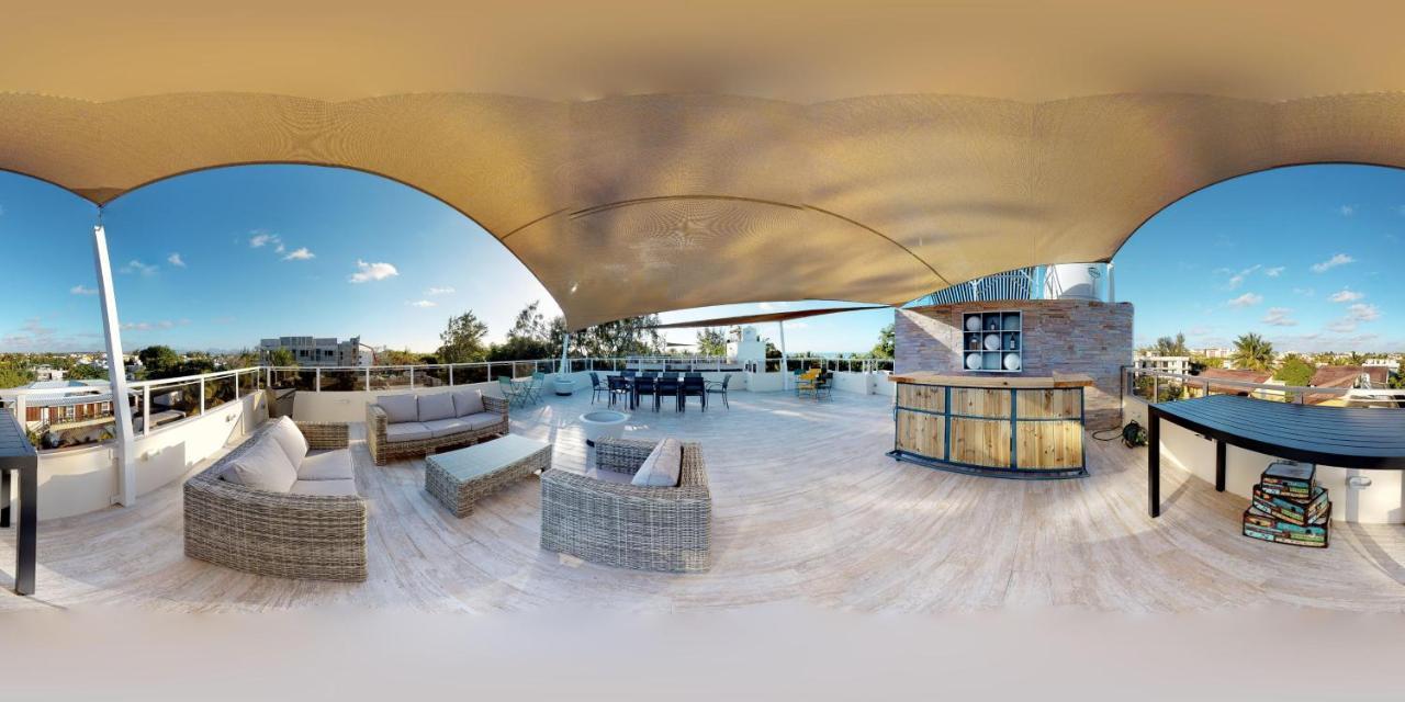 Ferienwohnung Penthouse - Private Roof Terrace - Sea & Mountain View Grand Baie Exterior foto